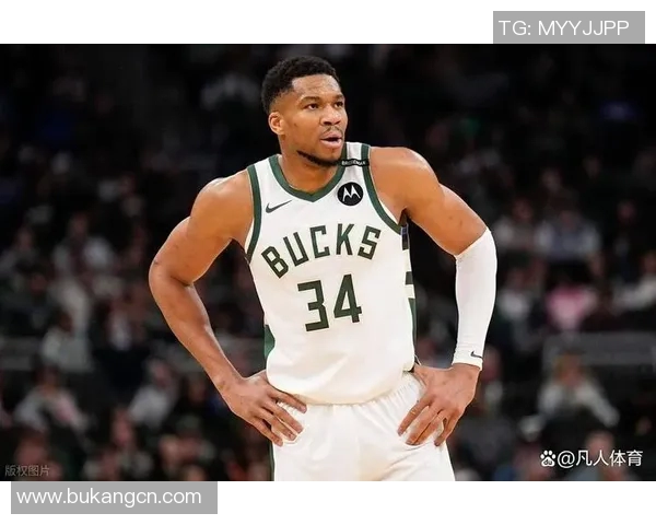 扬尼斯阿德托昆博如何在NBA赛场上实现自我突破与团队协作的完美结合 扬尼斯阿德托昆博如何在NBA赛场上实现自我突破与团队协作的完美结合