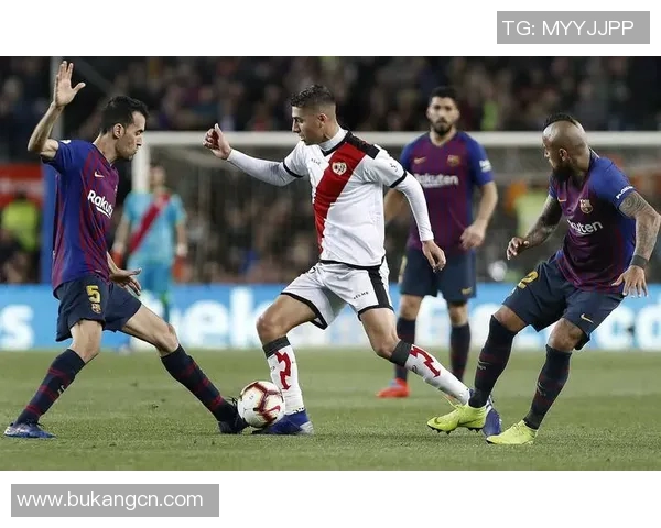 巴萨青训新秀表现抢眼，或被正式提拔至一线队